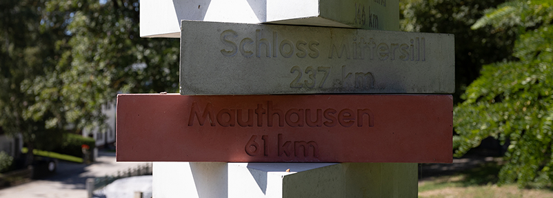 Aussenlager Stele